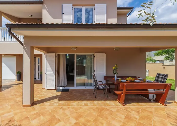 Holiday Home Villa Vesna By Interhome